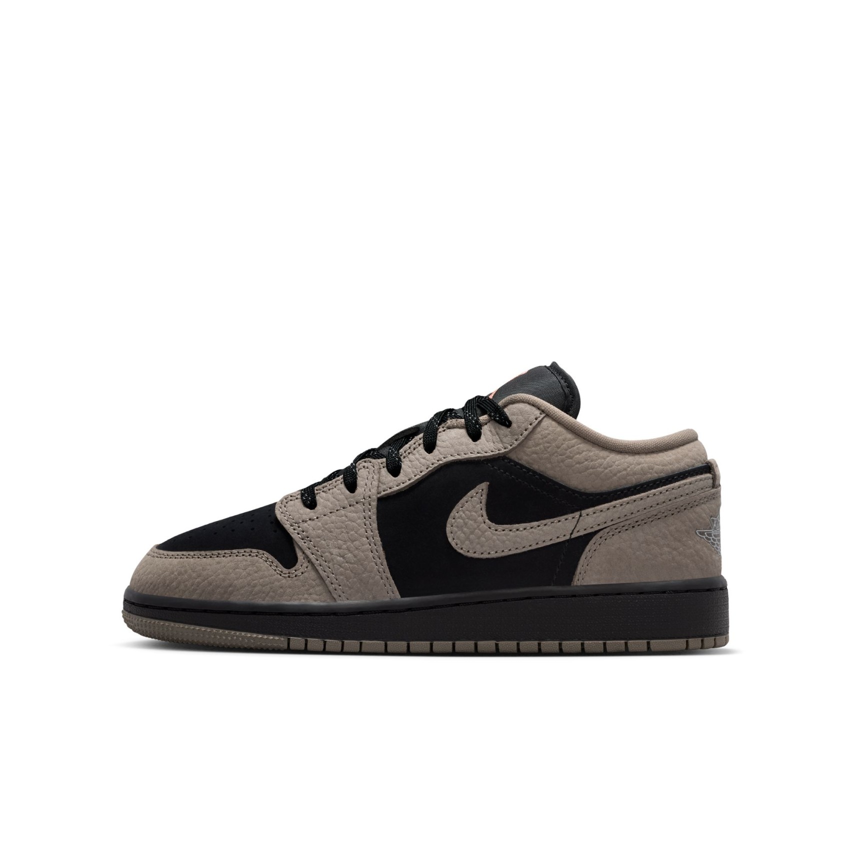 Air Jordan 1 Low SE Gs Basketbol Ayakkabısı