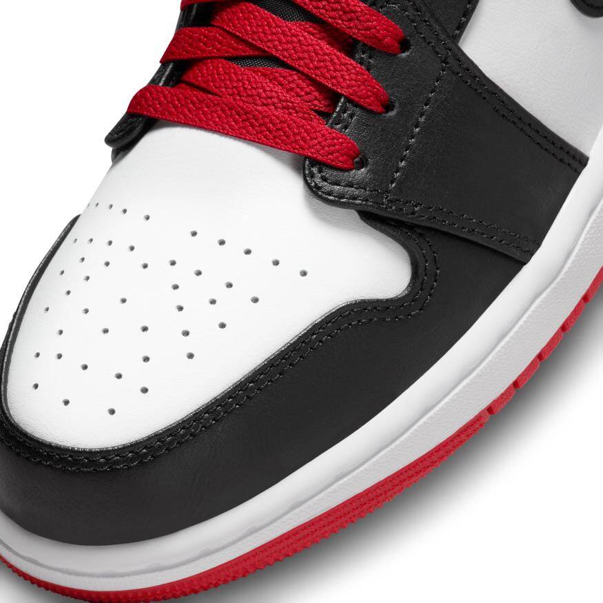 Air Jordan 1 Mid Erkek Basketbol Ayakkabısı