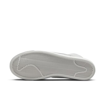 NIKE - Blazer Mid Premium Kadın Sneaker Ayakkabı (1)