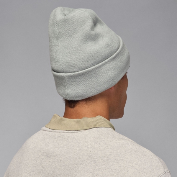 jordan-peak-beanie-essentials-