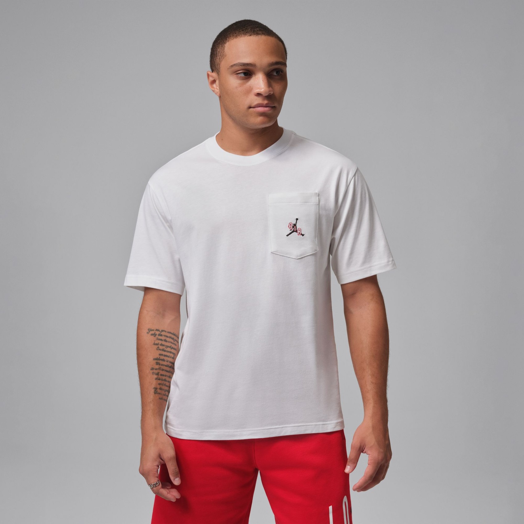 Jordan Pocket Ss Crew Erkek Beyaz Tişört