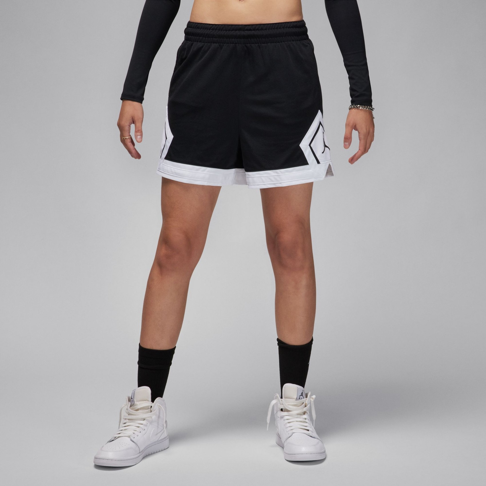 Jordan Sport Diamond 4" Short Kadın Şort
