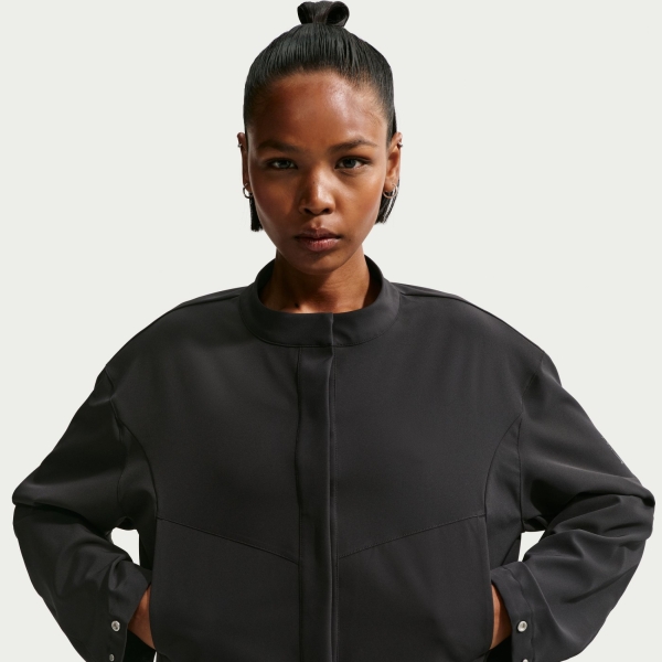 Nike 24.7 ImpossiblySoft Dri-FIT Woven Kadın Siyah Ceket IB8986-010