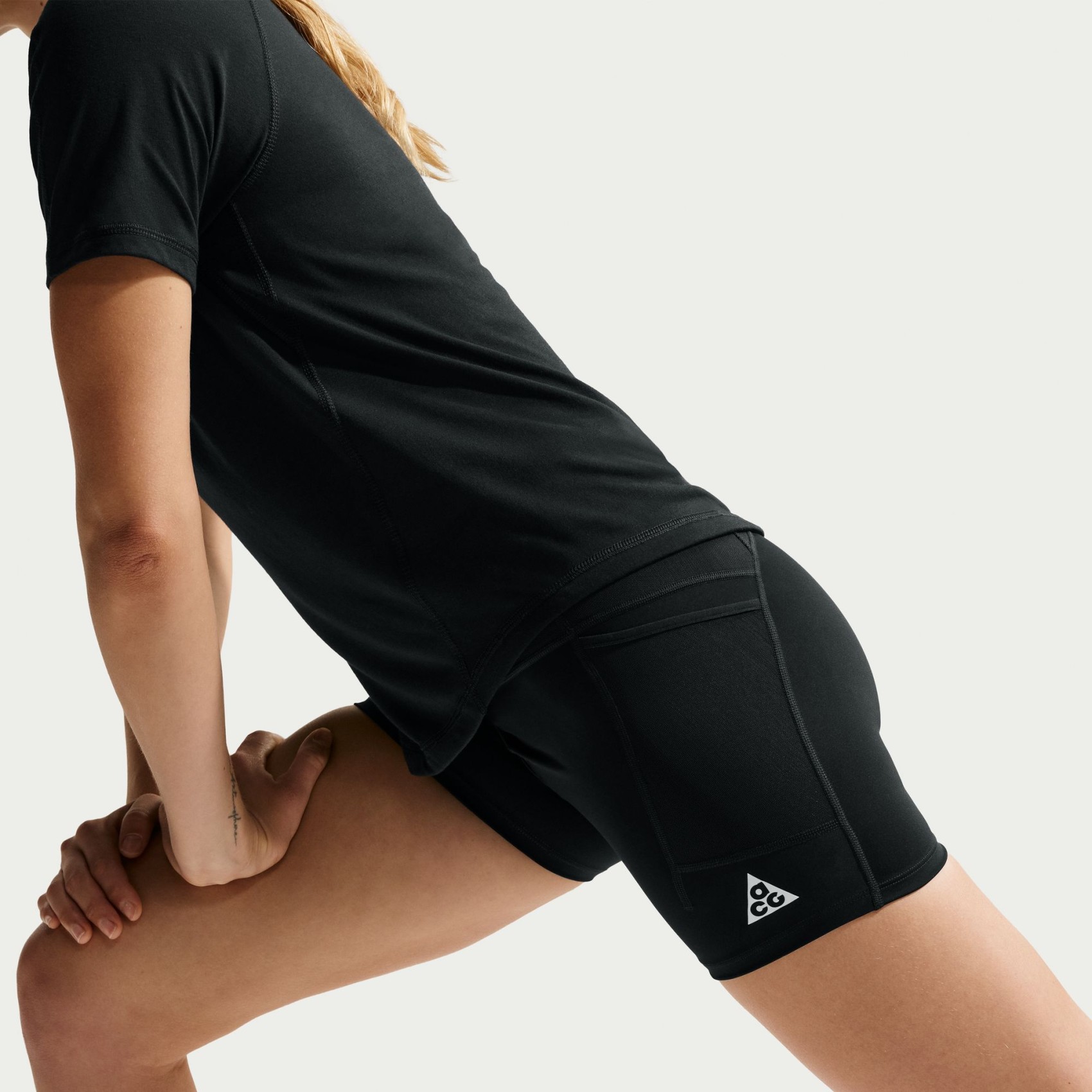 ACG Trail Dri-FIT Hr 4IN Tight Short Kadın Siyah Tayt