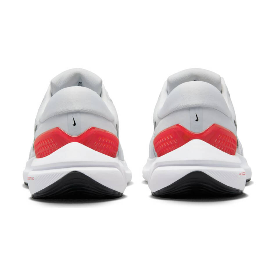 Nike Air Zoom Vomero 16 Erkek Koşu Ayakkabısı