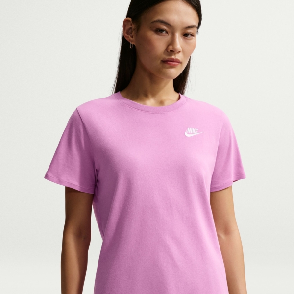 Nike Club Ss Tee Kadın Tişört DX7902-503