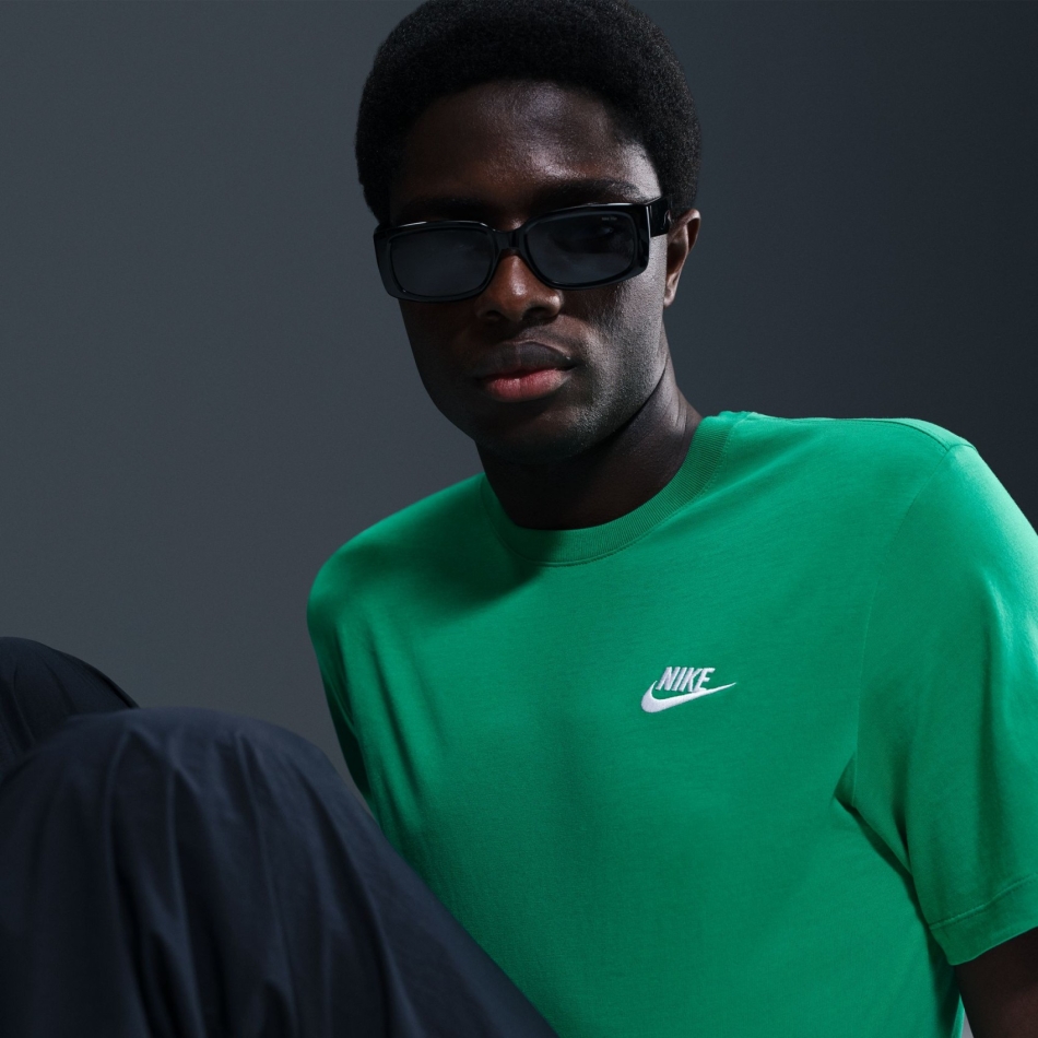 Nike Club Tee Erkek Yeşil Tişört AR4997-324