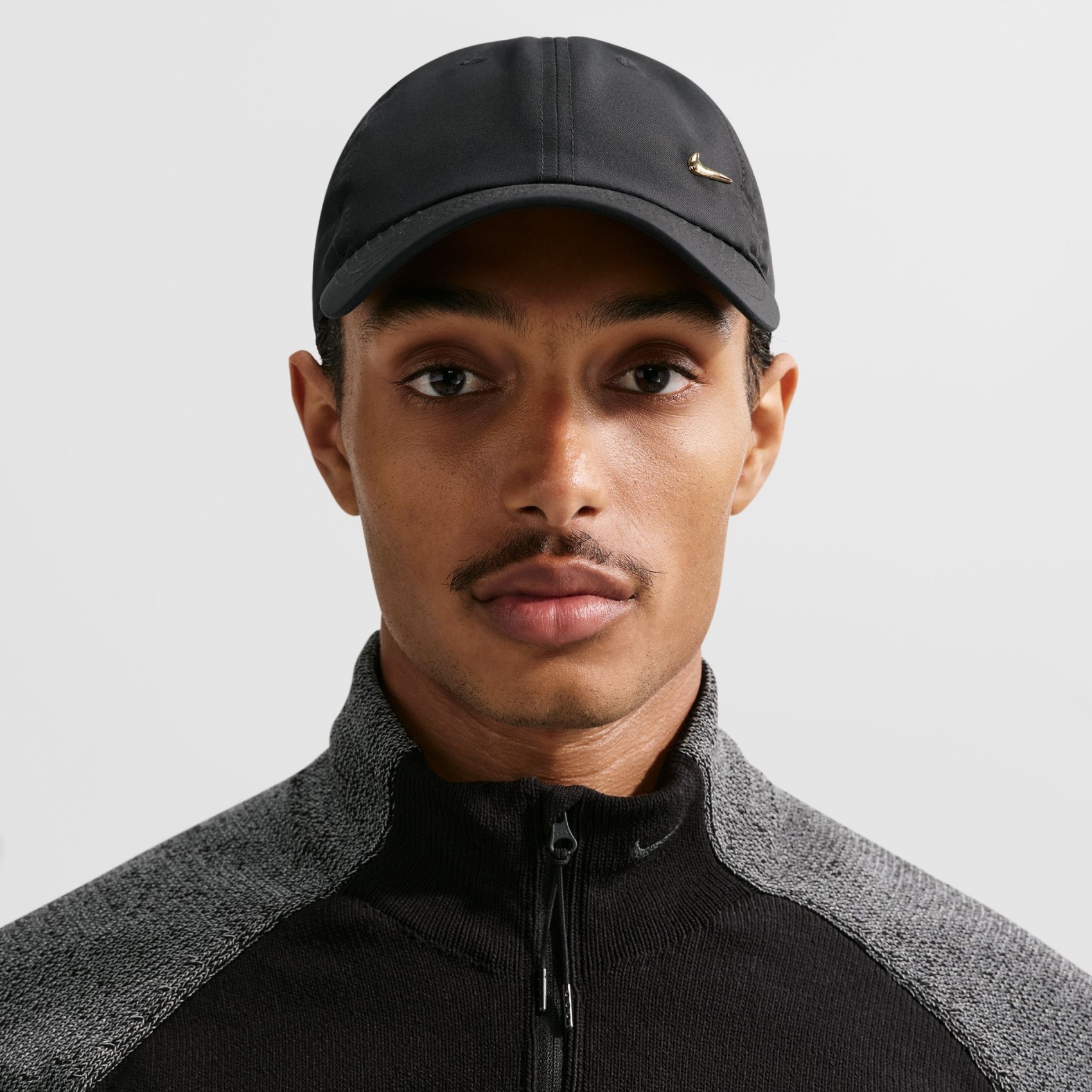 Dri-FIT Club Cap Metal Swoosh Siyah Şapka
