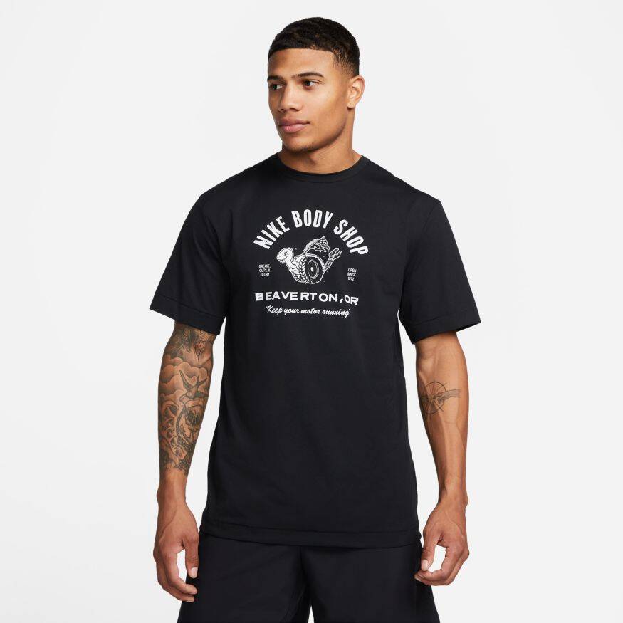 NIKE Dri Fit Hyverse Dye Erkek Tişört