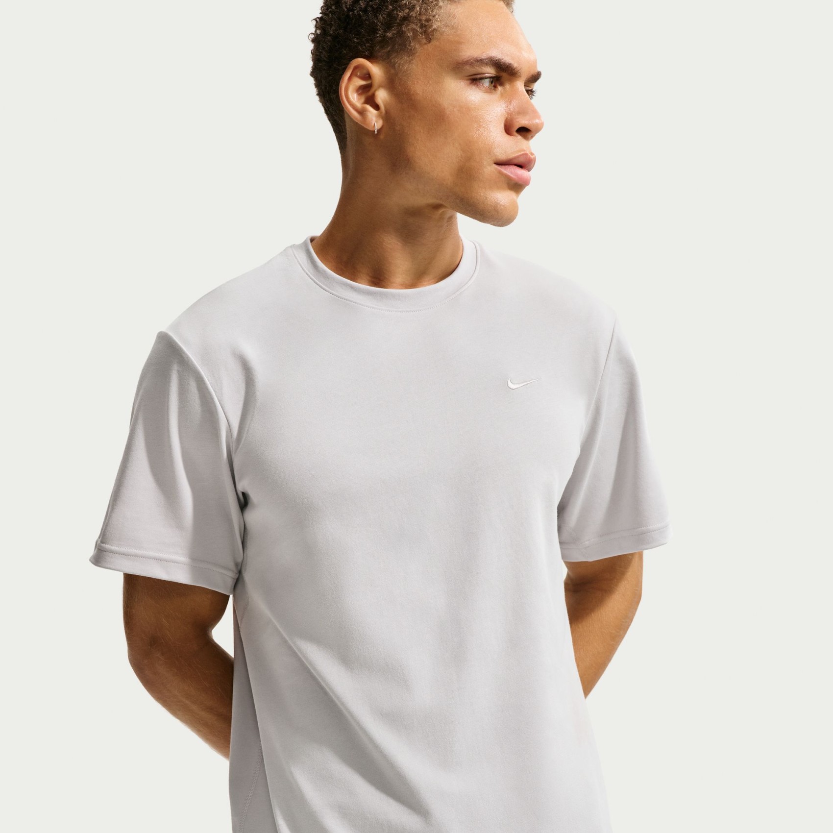 Dri-FIT Primary Ss Erkek Gri Tişört