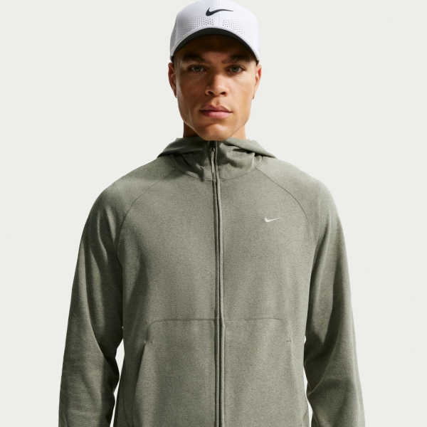 nike-dri-fit-uv-primary-nano-