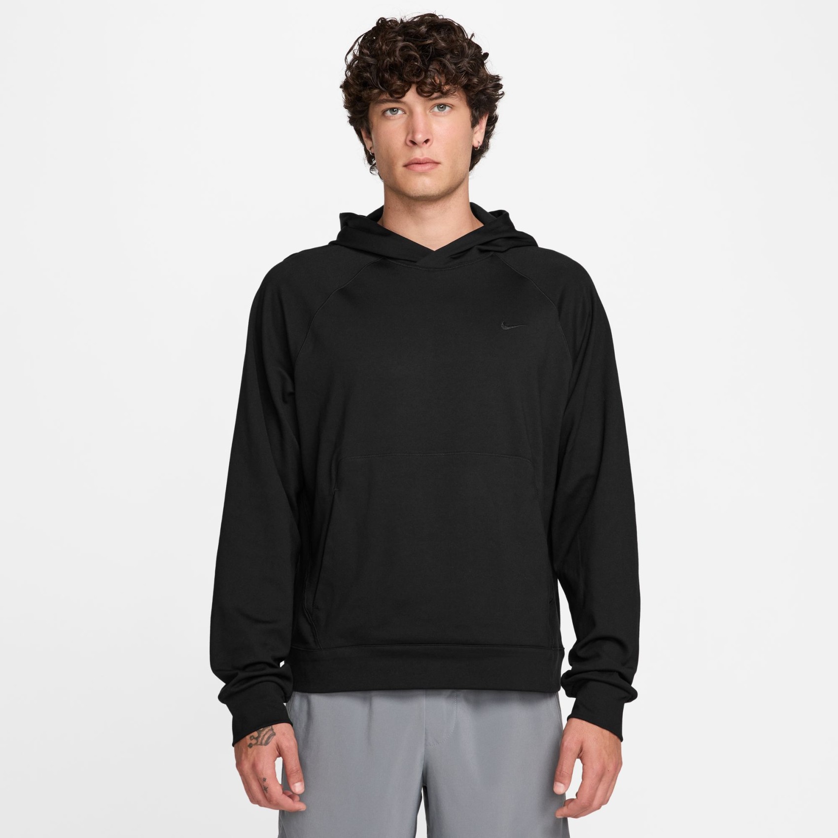 Dri-FIT UV Primary NanoKnit Po Hoodie Erkek Siyah Sweatshirt