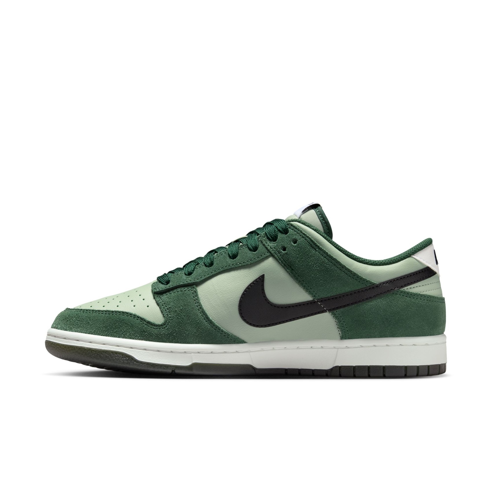 Dunk Low Retro SE Erkek Yeşil Sneaker Ayakkabı