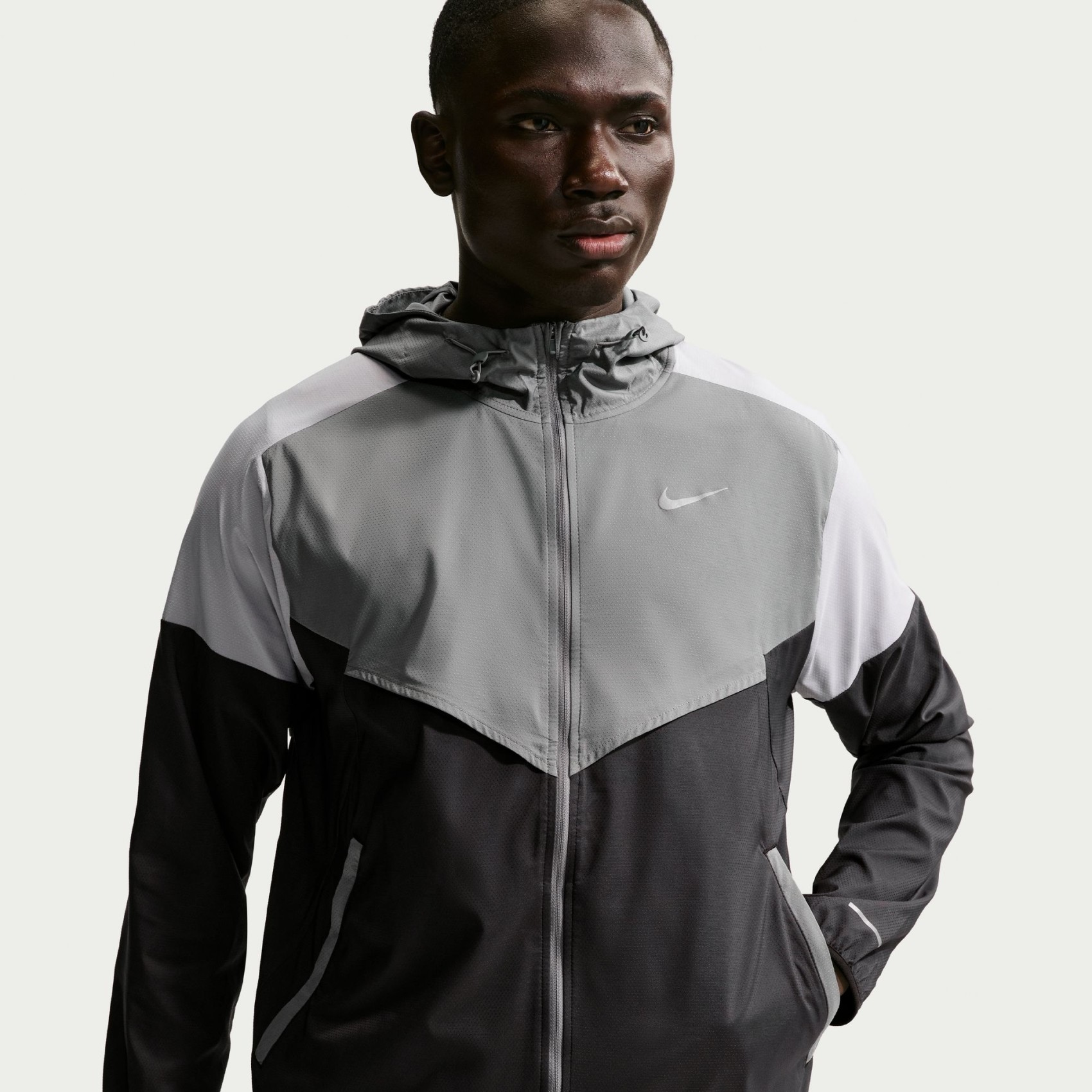Impossibly Light Windrunner Jacket Erkek Gri Ceket