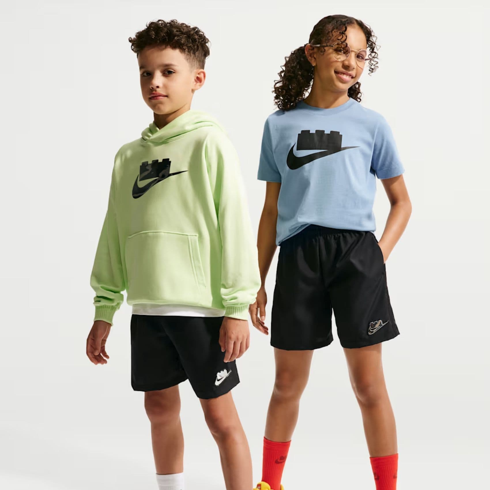 Nike x LEGO® 365 Short Çocuk Siyah Şort