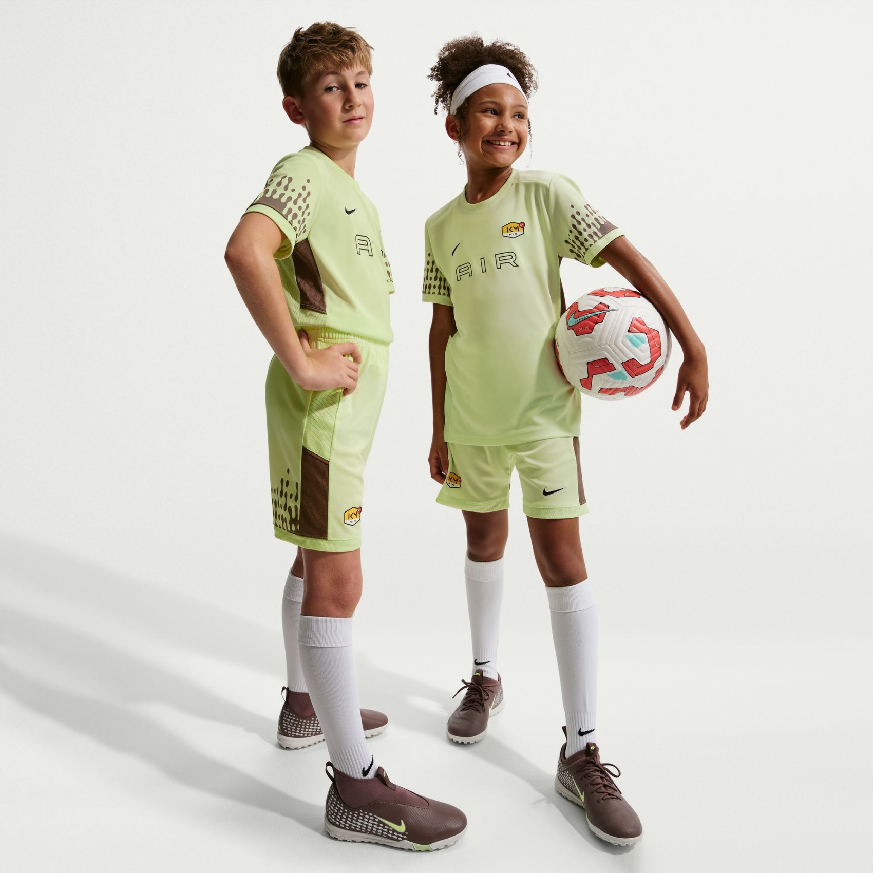 Mbappé Dri-FIT Academy Short Çocuk Yeşil Şort