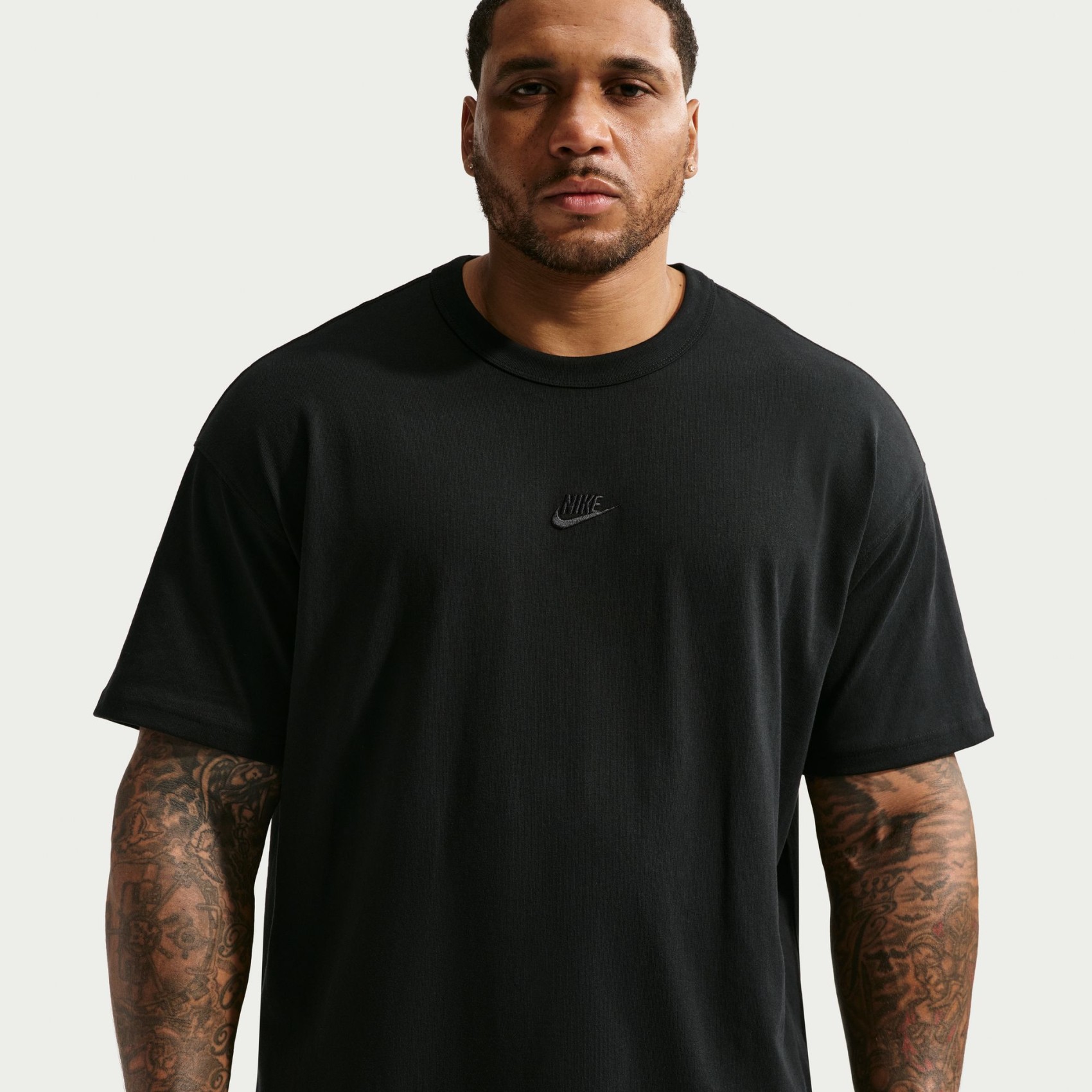 Nsw Tee Premium Essential Erkek Siyah Tişört