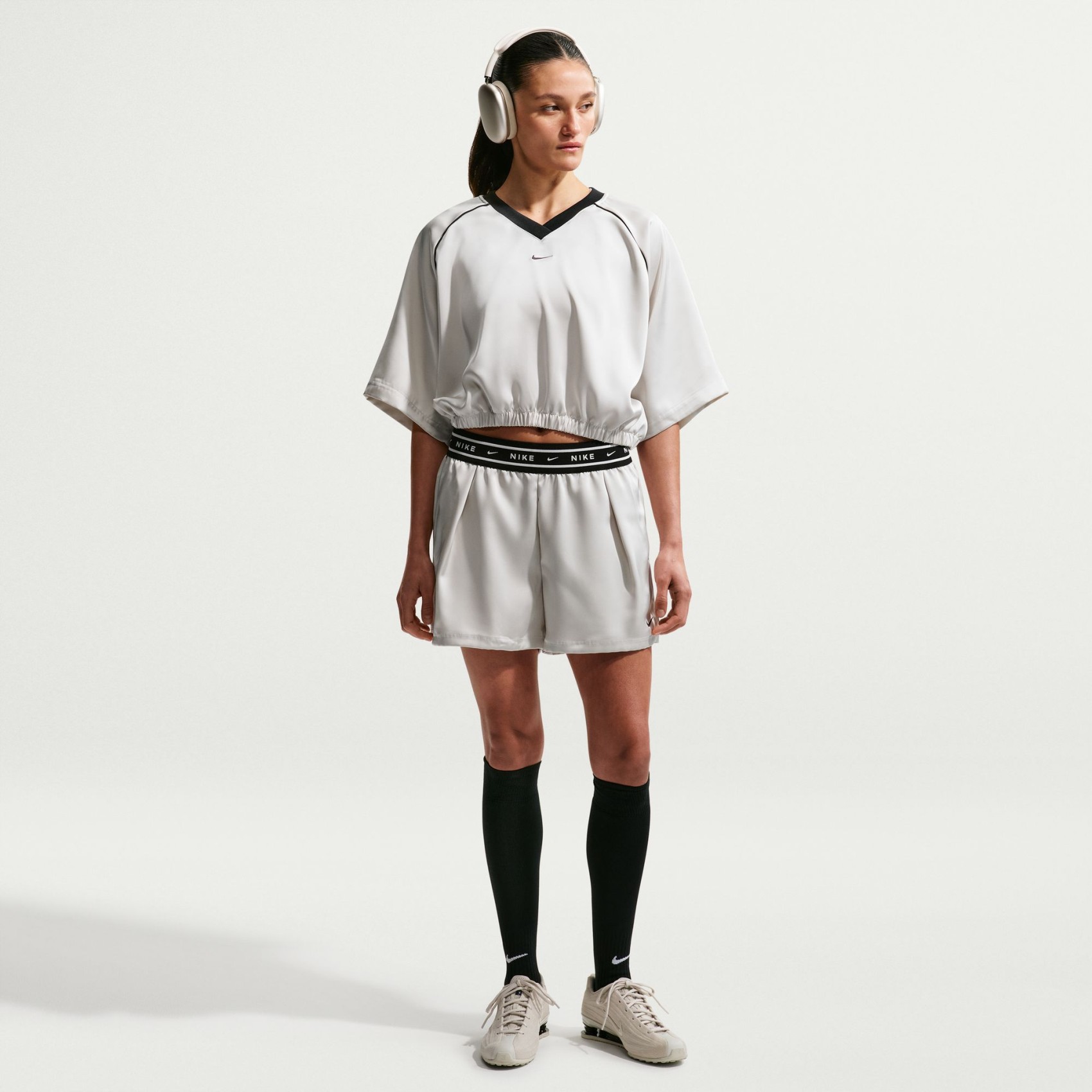 Offline Woven Satin Short Kadın Gri Şort