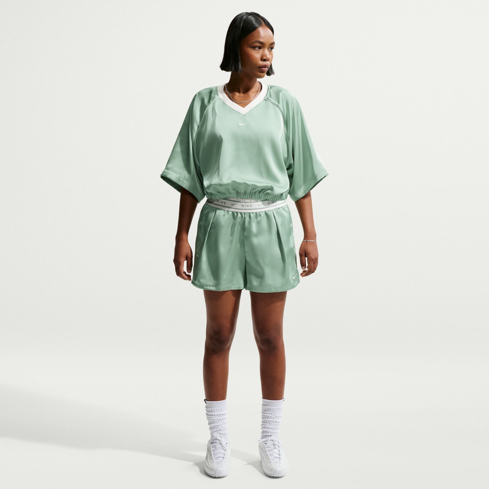 Offline Woven Satin Short Kadın Şort