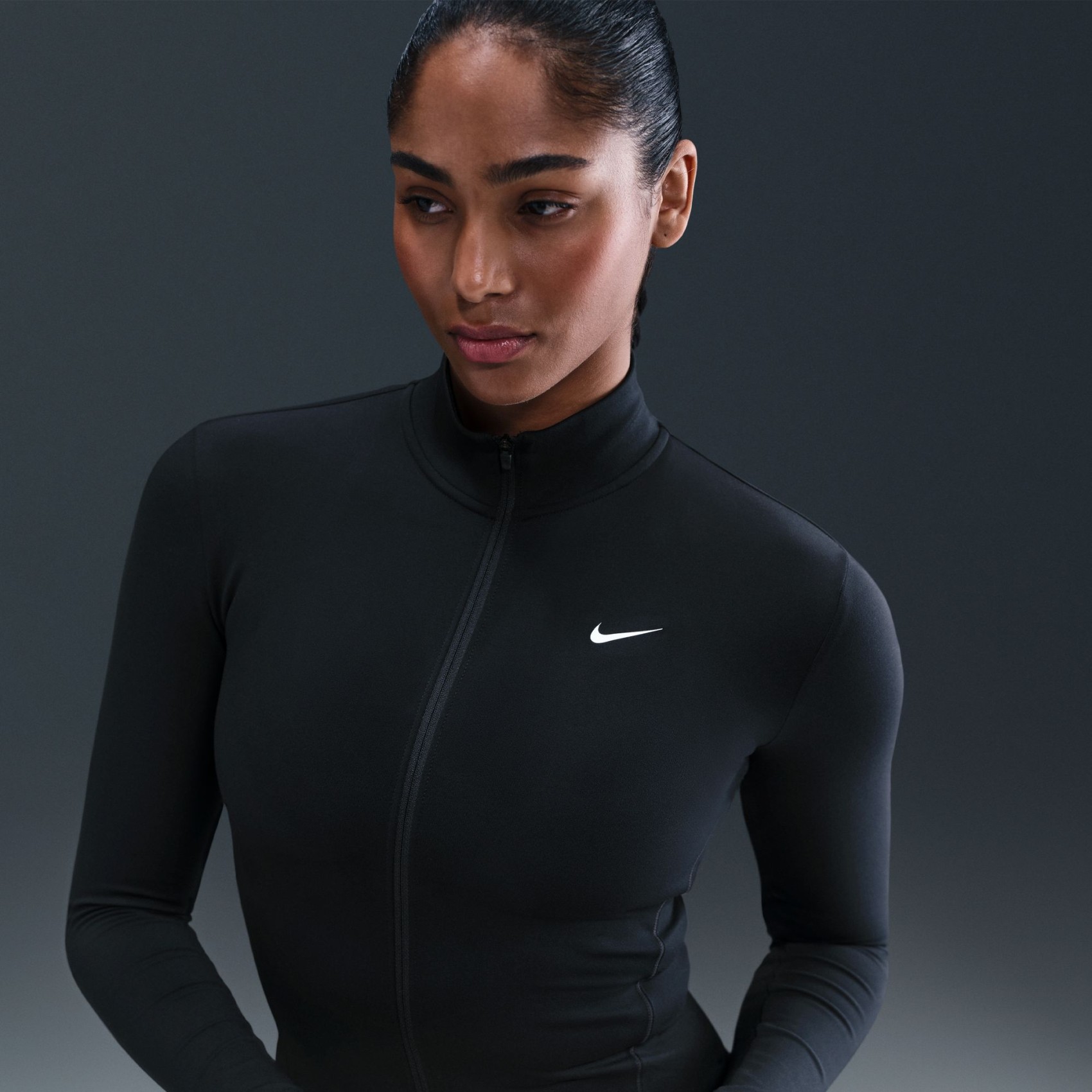 One Dri-FIT FZ Fitted Jacket Kadın Siyah Sweatshirt