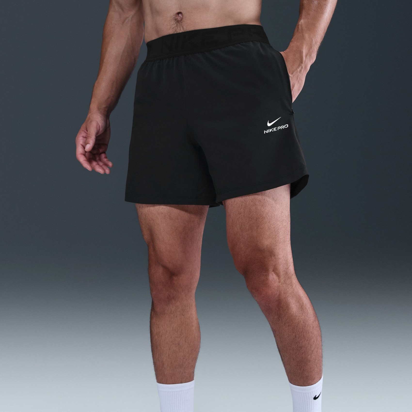 Nike Pro Dri-FIT 6" Short Erkek Siyah Şort