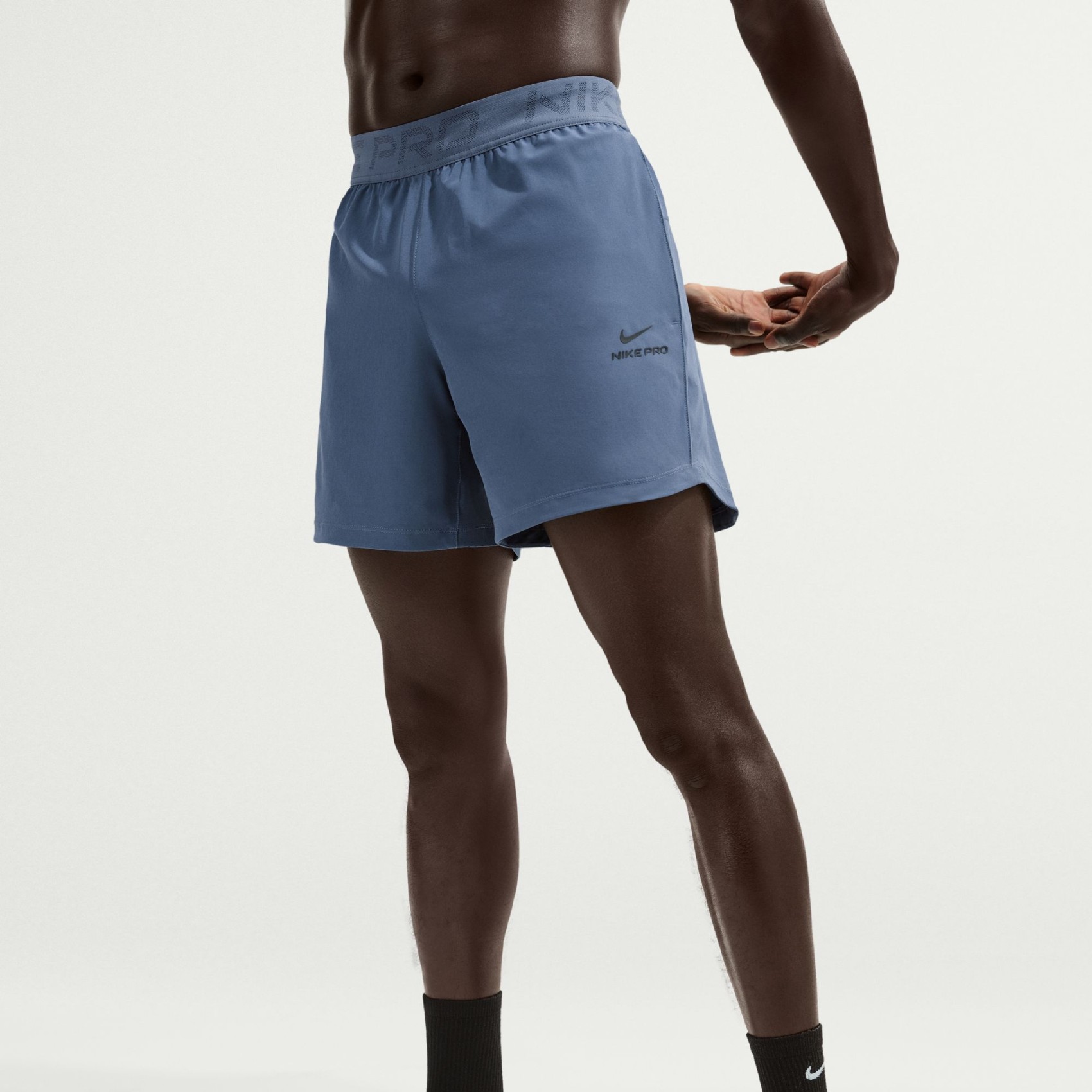 Nike Pro Dri-FIT 6IN Short Erkek Mavi Şort