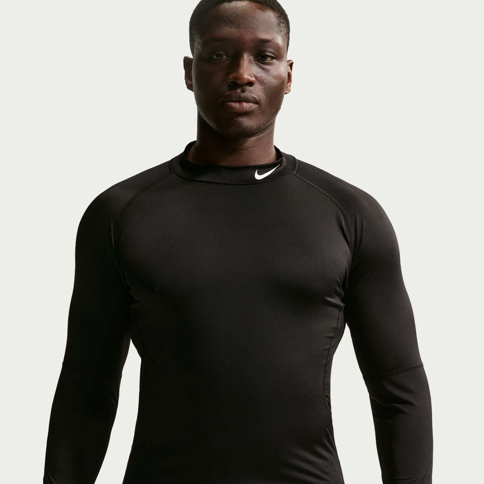 Nike Pro Dri Fit Tight Ls Mock Erkek Sweatshirt