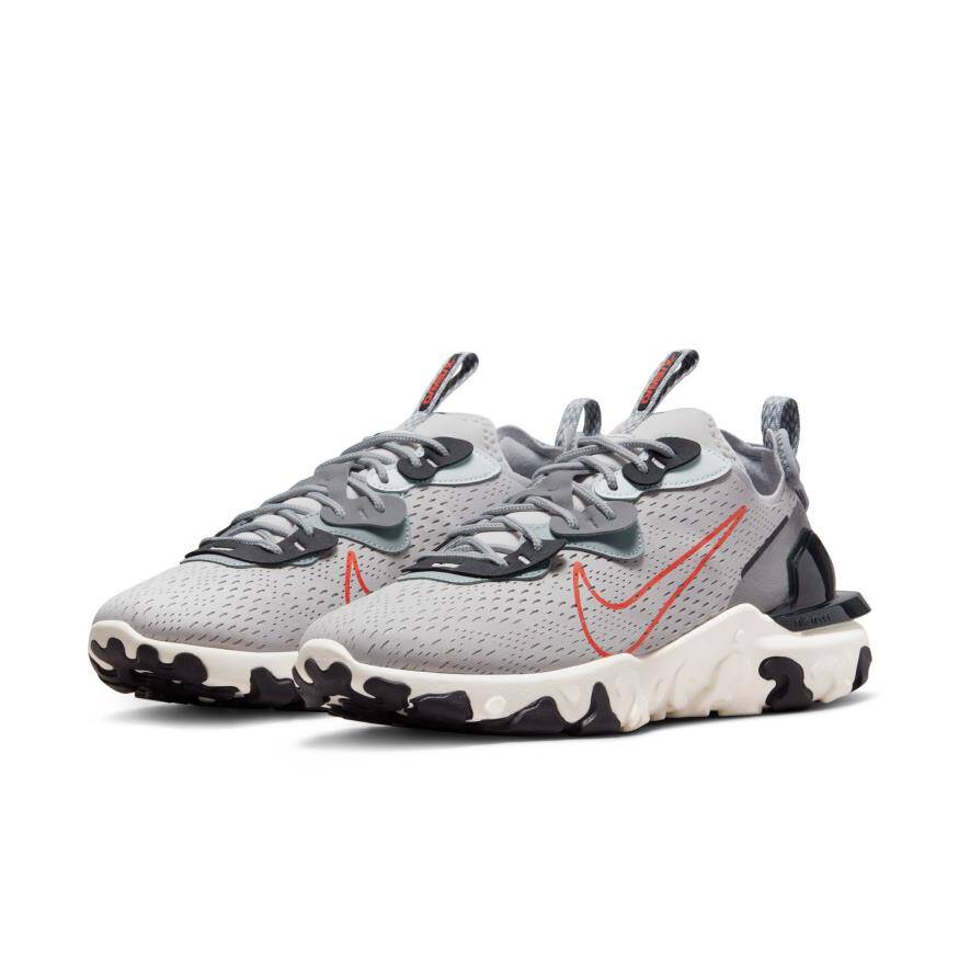Nike reacts grey outlet
