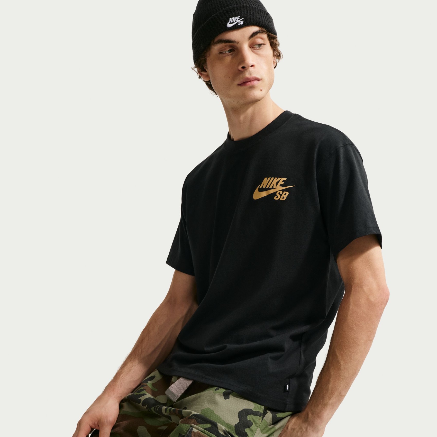 SB Tee Logo Erkek Siyah Tişört