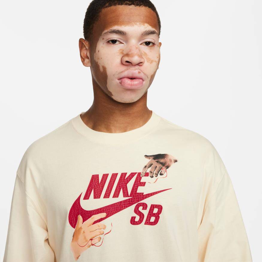 Nike SB Tee Ls City Of Love Erkek Sweatshirt