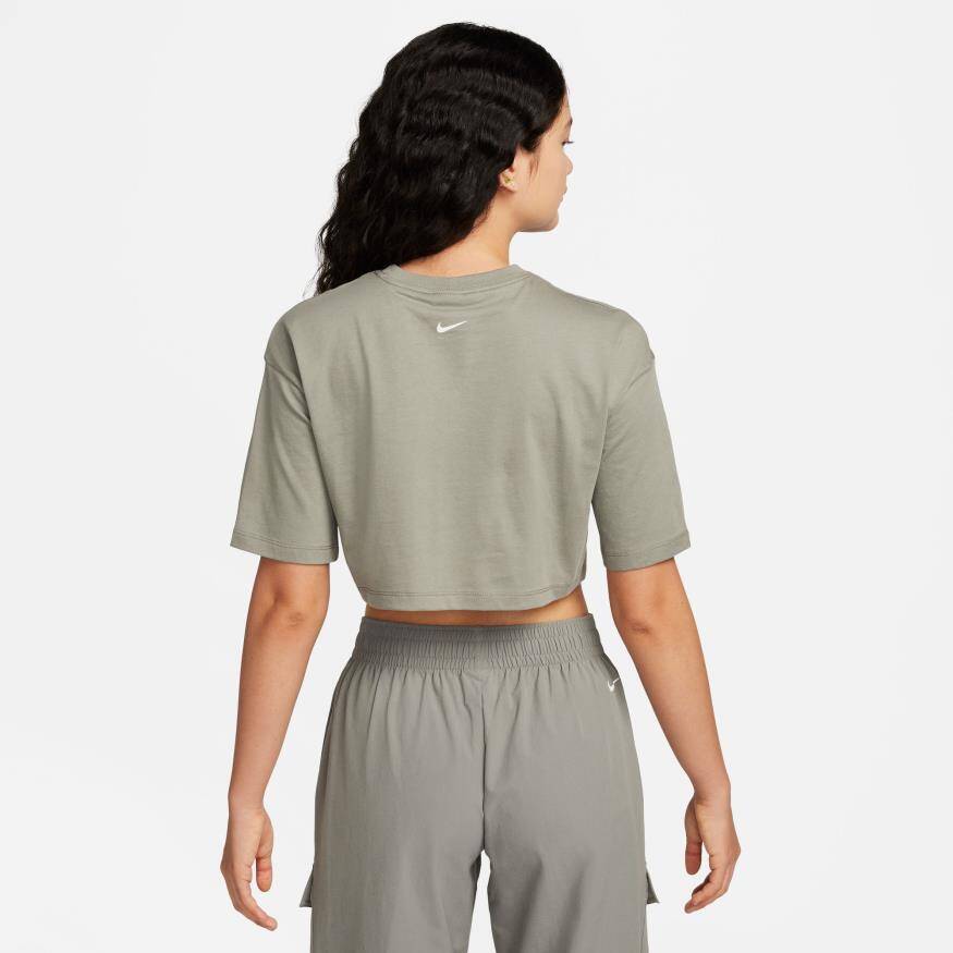 Nike Sportswear Crop Tee Kadın Tişört