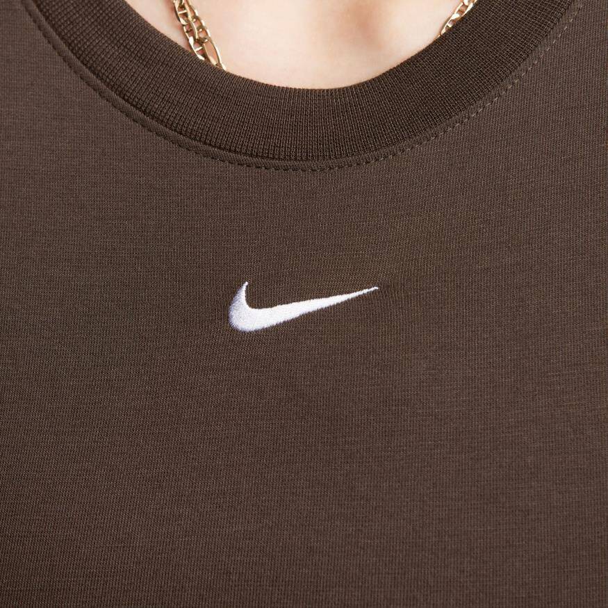Nike Sportswear Essentials Crop Kadın Tişört