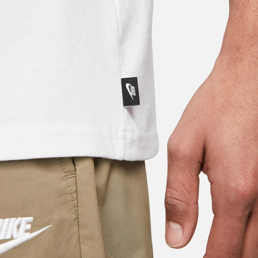 Nike Sportswear PreEssential Sust Tee Erkek Tişört
