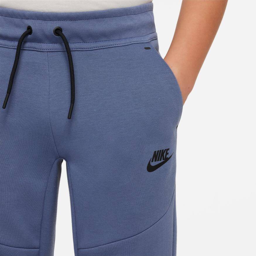 Nike Sportswear Tech Pant Çocuk Eşofman Altı