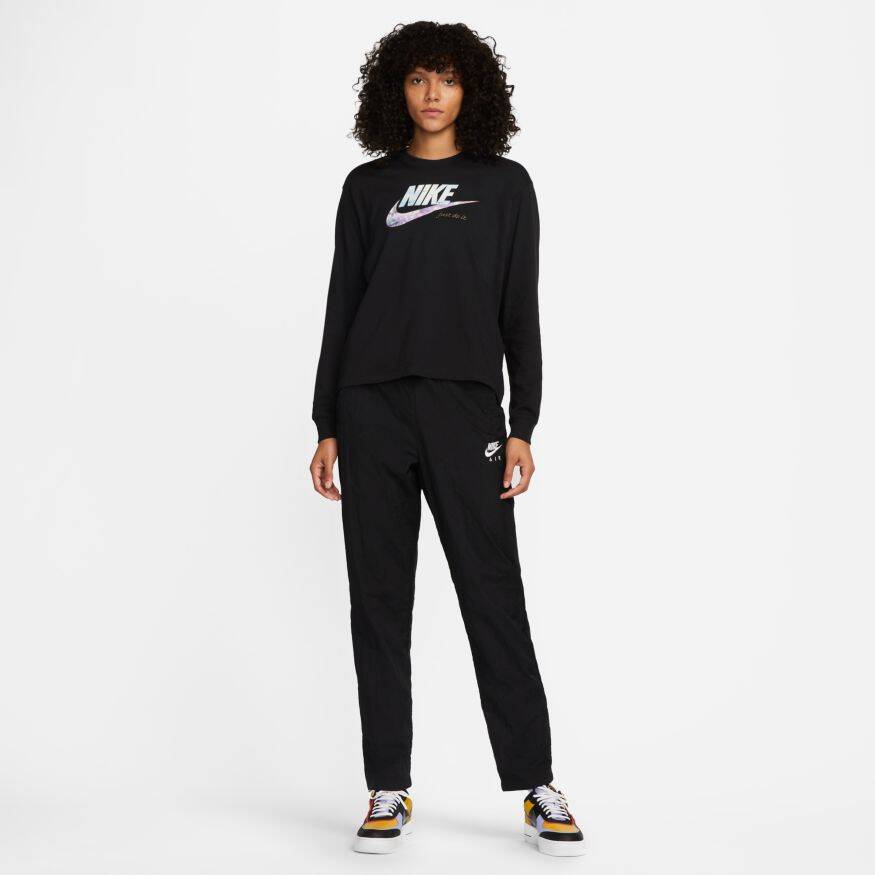 Nike Sportswear Uzun Kollu Kadın Tişört