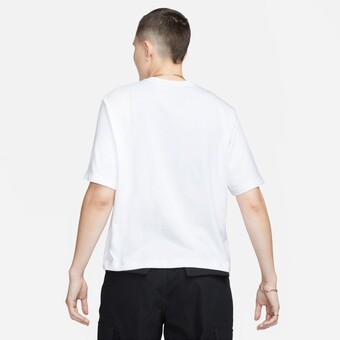 NIKE - NSW Tee Boxy Kadın Tişört (1)