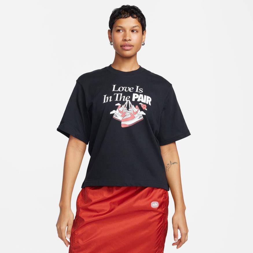 Nike sales boxy tee
