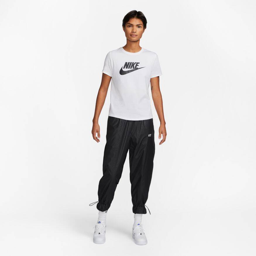 Nike Sportswear Tee Essential Kadın Tişört