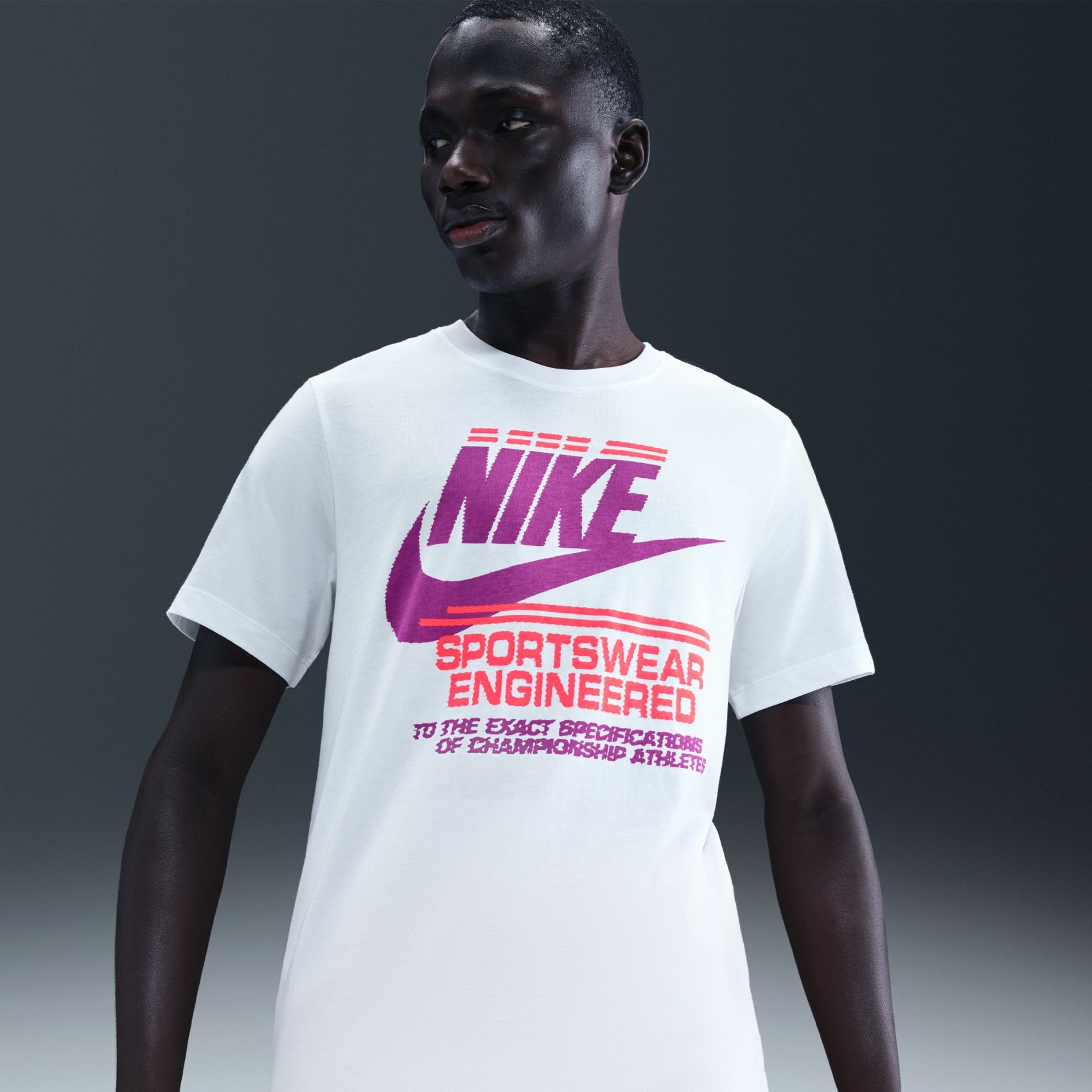 Nike Sportswear Tee Futura Erkek Beyaz Tişört
