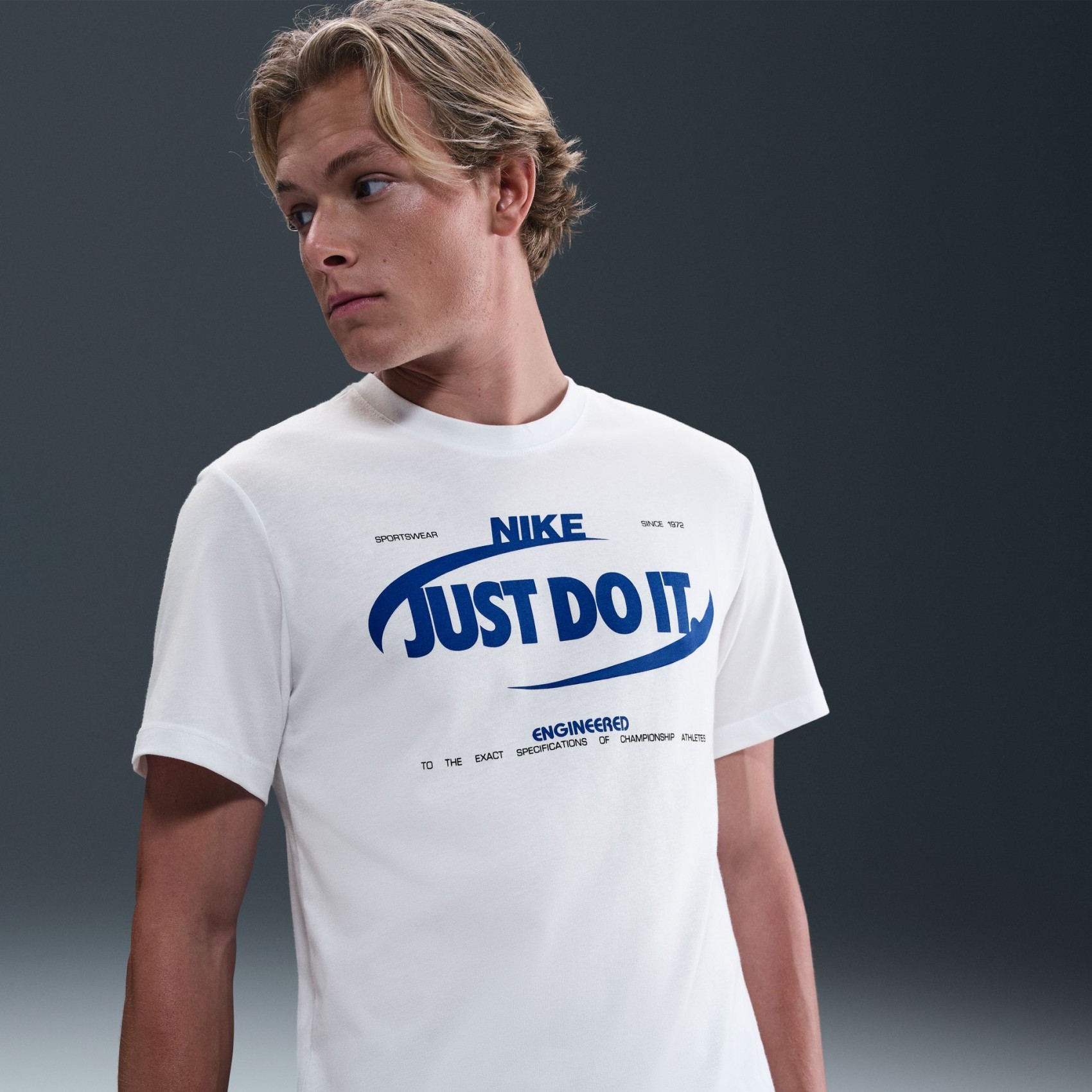 Nike Sportswear Tee Jdi Erkek Beyaz Tişört