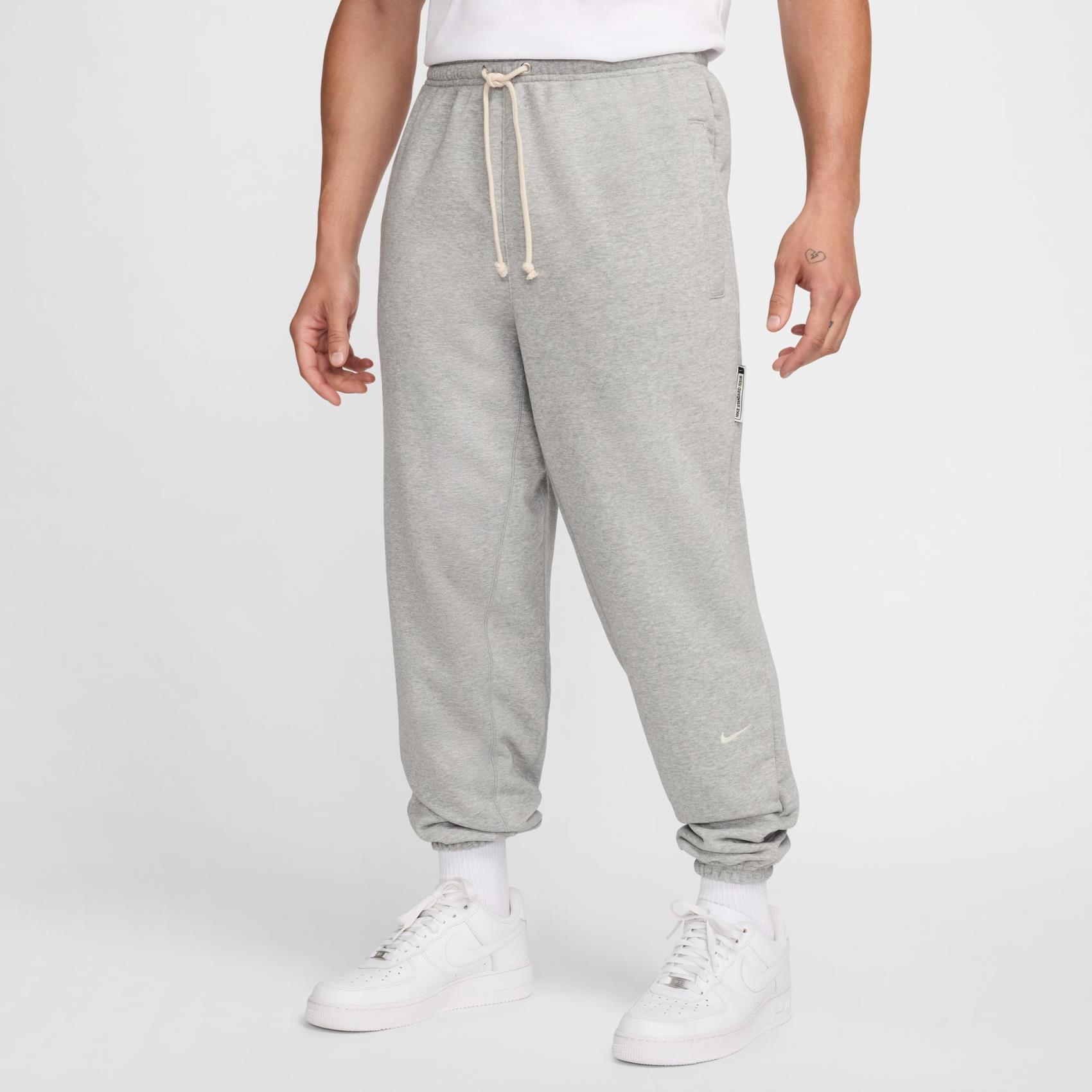 Standard Issue Dri-FIT Pant Erkek Gri Eşofman Altı