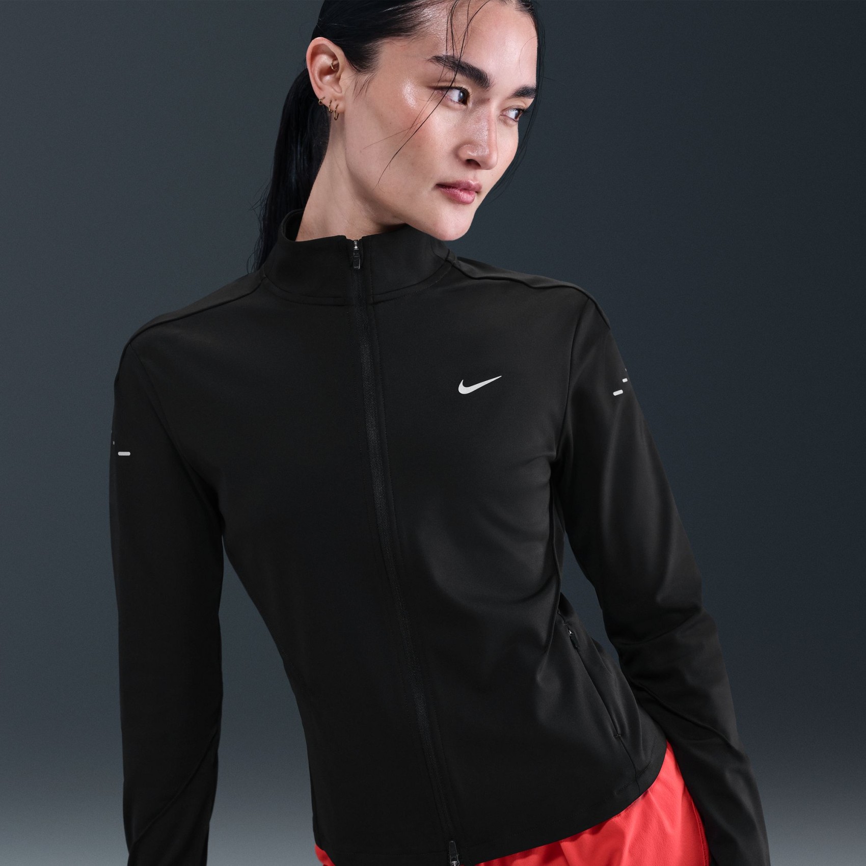 Swift Dri-FIT FZ Midlayer Kadın Siyah Sweatshirt