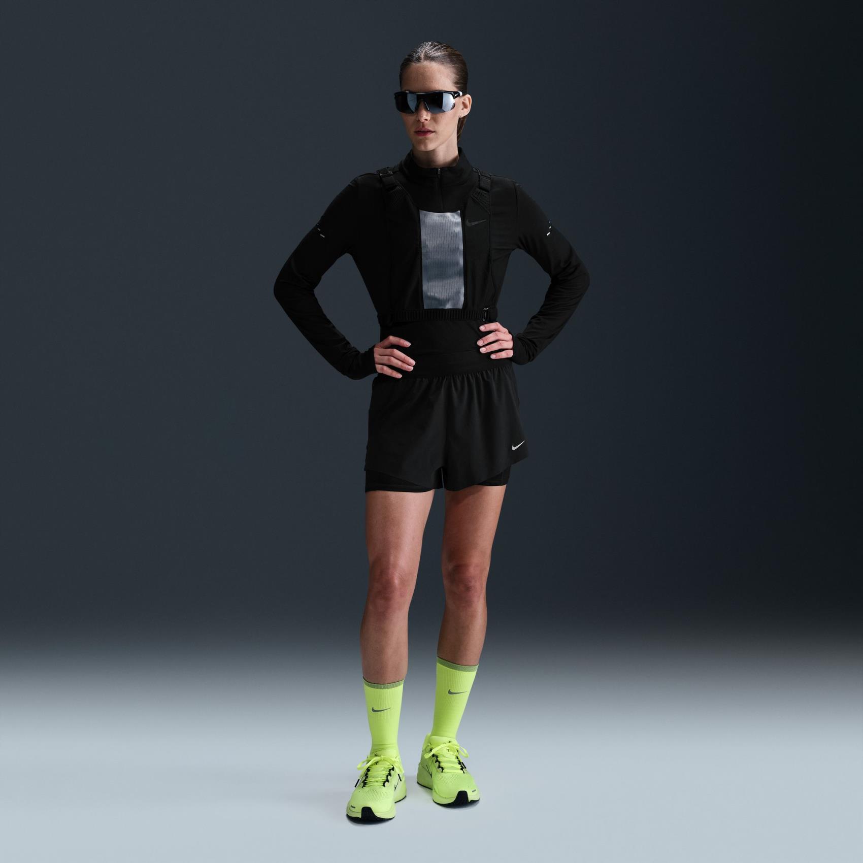Swift Dri-FIT MR 2N1 Short Kadın Siyah Şort