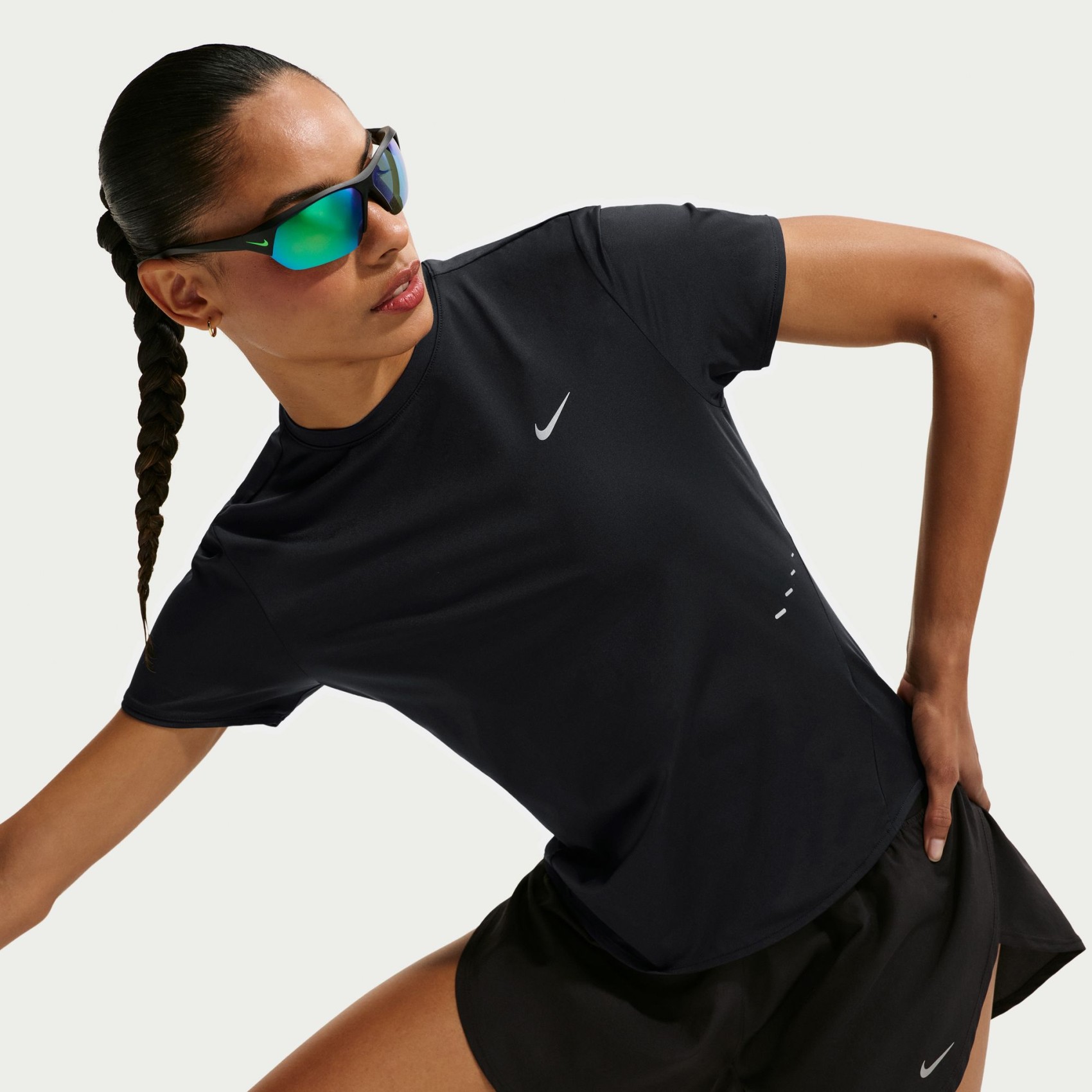 Swift Dri-FIT Ss Top Kadın Siyah Tişört