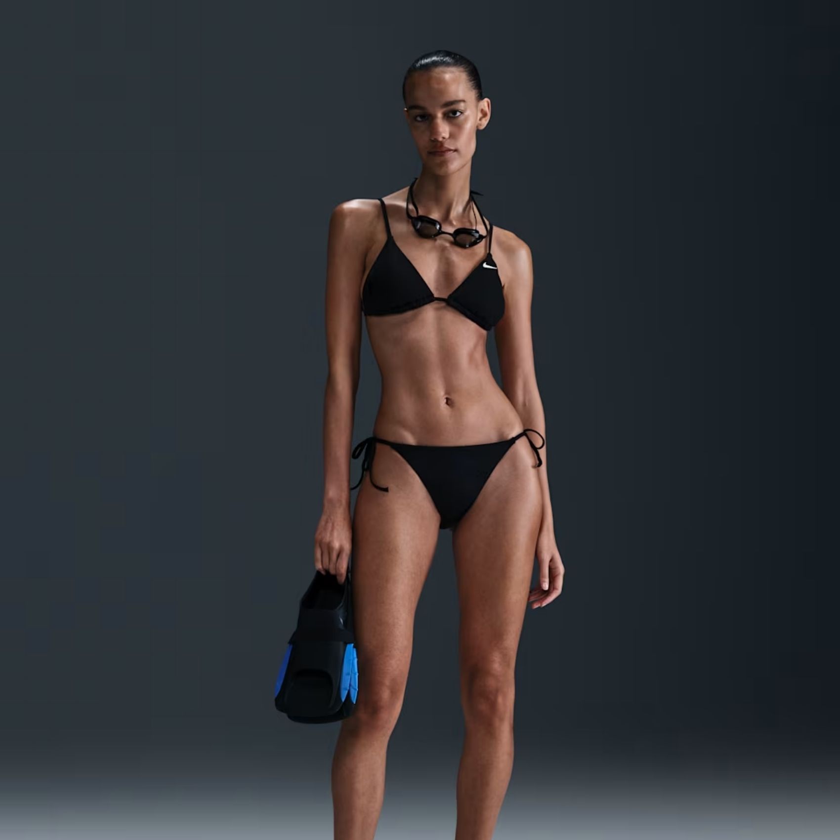 Nike Swim Effortless Essential Tie String Bikini Bottom Kadın İpli Siyah Bikini Altı