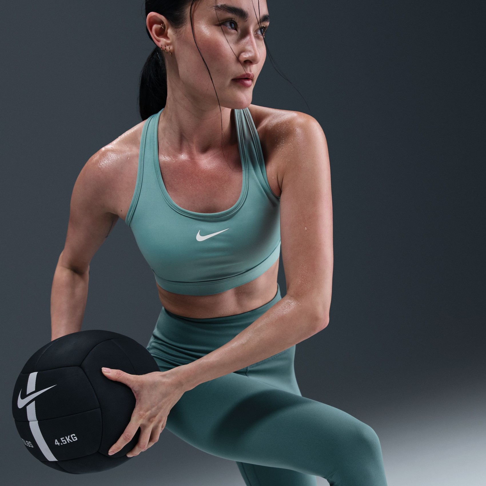 Swoosh Medium Support Bra Pedli Kadın Sporcu  Sütyeni