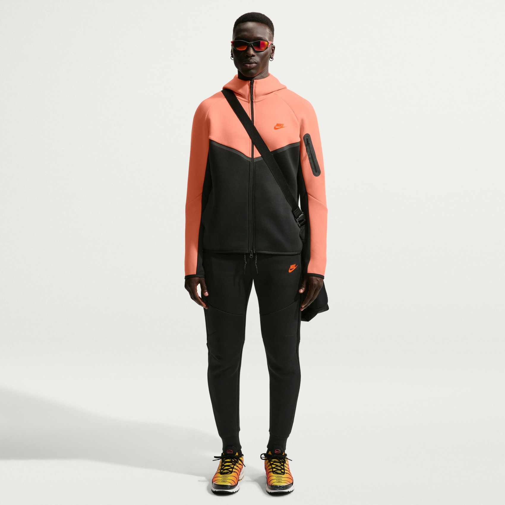 Tech Fleece Jogger Erkek Siyah Eşofman Altı
