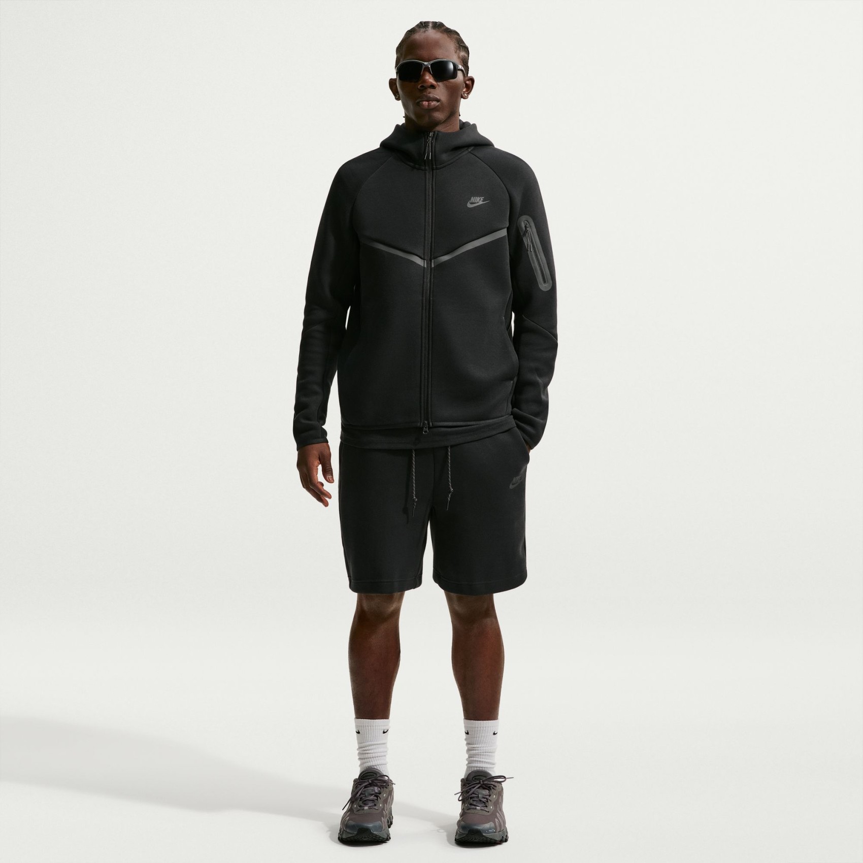 Tech Fleece Short Erkek Siyah Şort