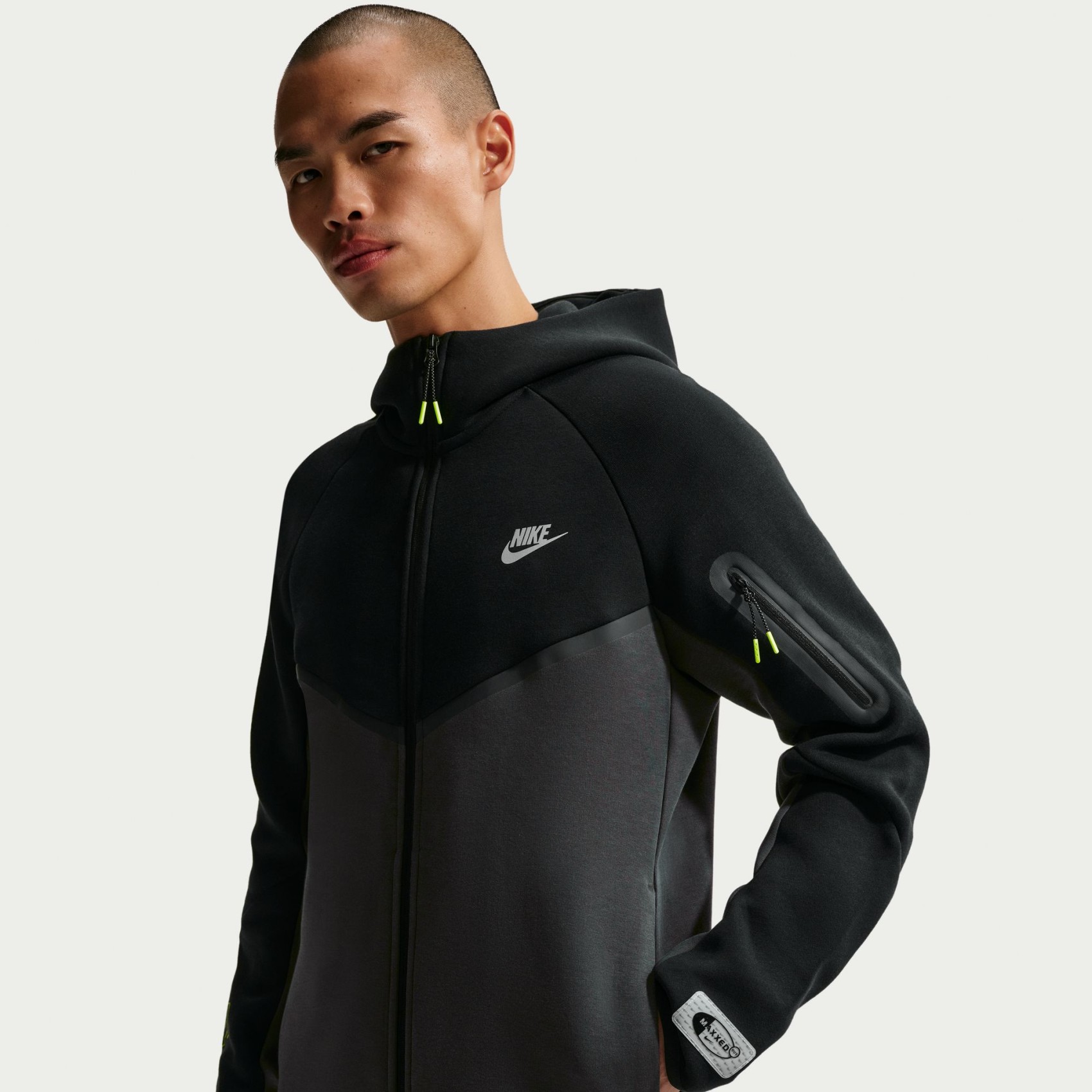 Tech Fleece Windrunner Fz Jacket Erkek Siyah Sweatshirt