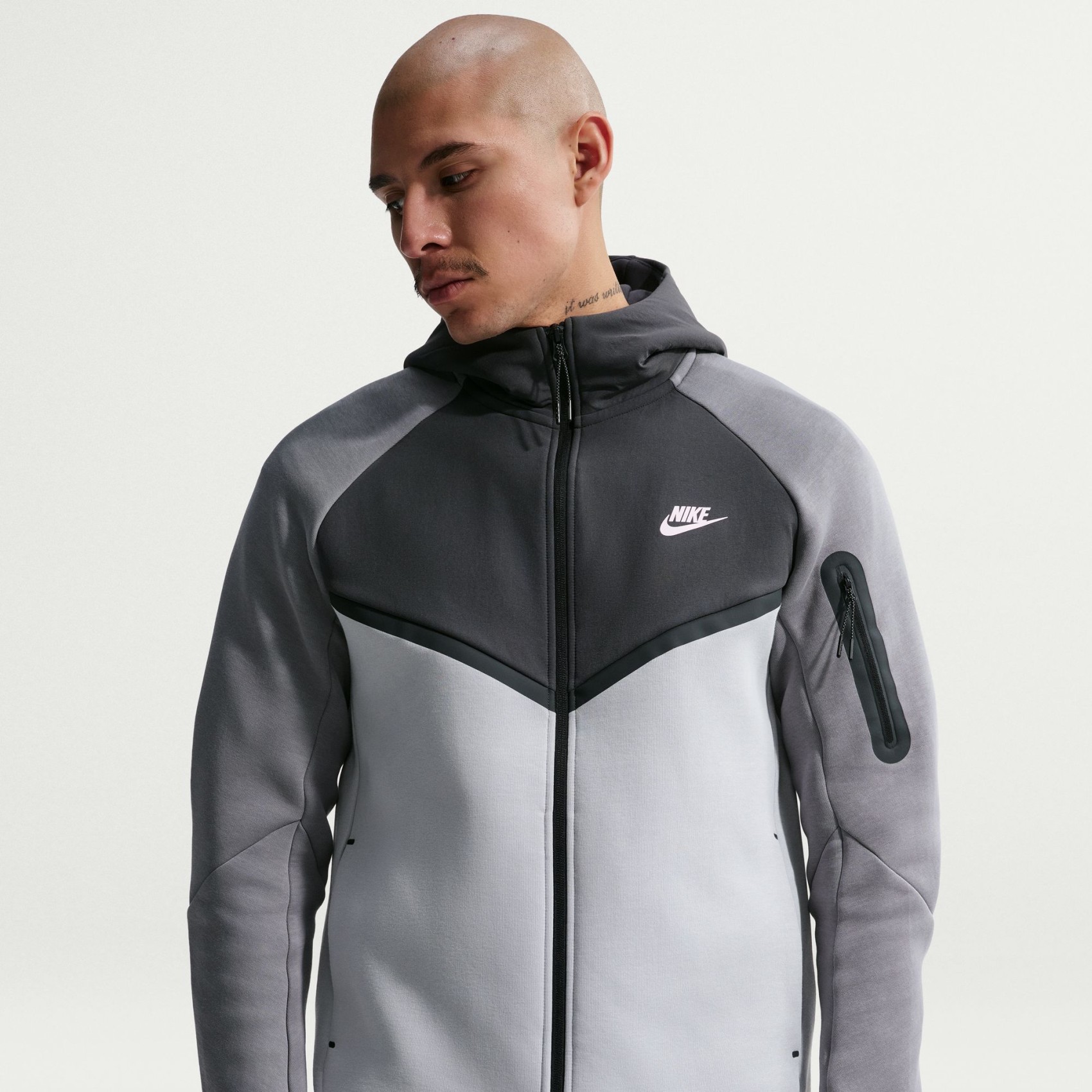 Tech Mix Wr Hoodie Erkek Gri Sweatshirt